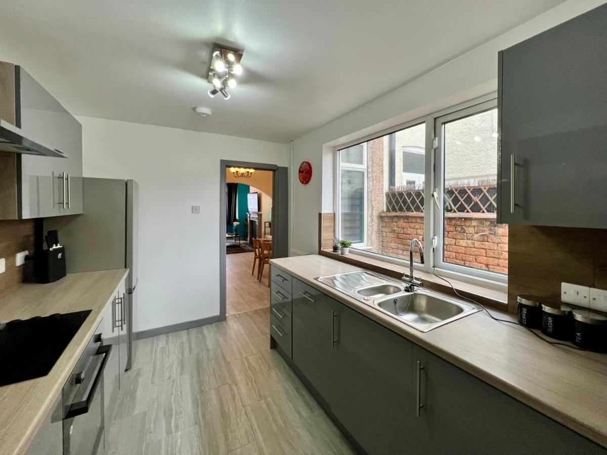 Bramhall House - Great For Contractors Or Family Holidays Клиторпс Экстерьер фото
